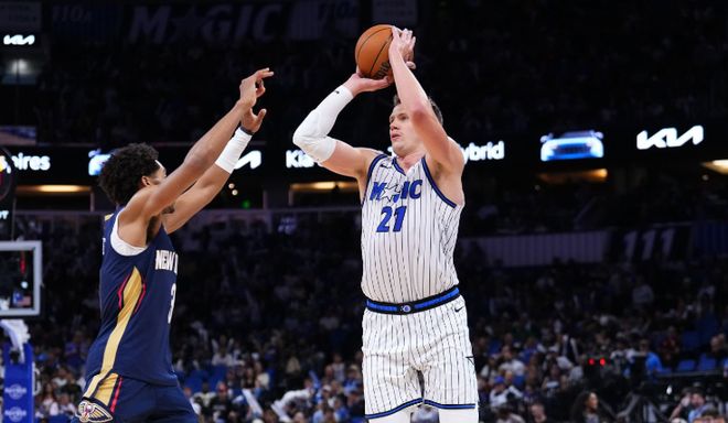 魔術(shù)3人20+獲勝！大瓦時隔386天復出8分 鵜鶘近11戰(zhàn)10敗