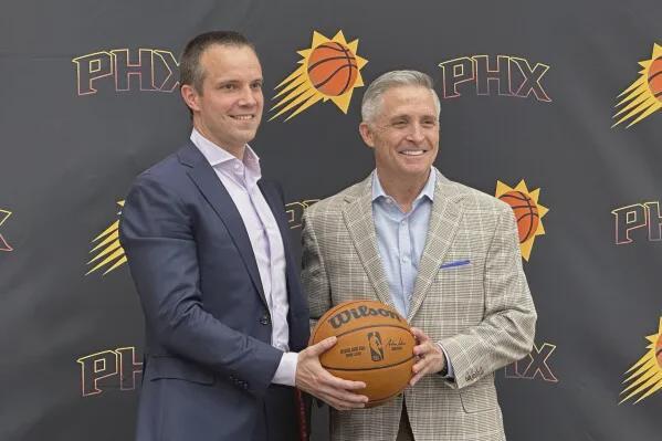 三巨頭走了倆，聯(lián)盟笑柄卻起飛了