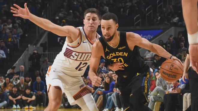 三巨頭走了倆，聯(lián)盟笑柄卻起飛了