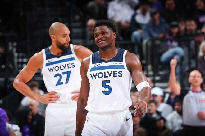 華子38+8森林狼遭爵士大逆轉(zhuǎn) 喬治43分生涯新高弩機三雙