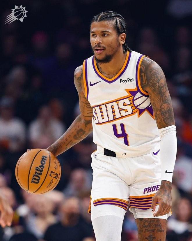 官方：杰倫-格林腿筋傷勢復發(fā)傷退；本賽季兩次復出均只打了2場