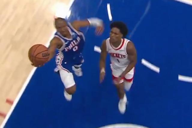 馬克西絕殺上籃遭杜蘭特封蓋，但回放顯示應(yīng)是干擾球