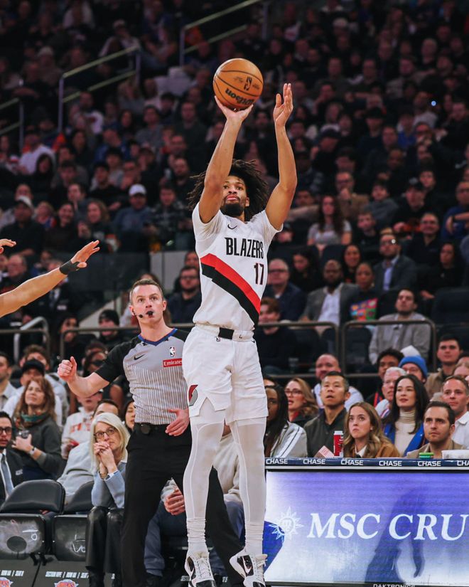 楊瀚森無得分開拓者不敵尼克斯4連敗，布倫森26分唐斯14分20板